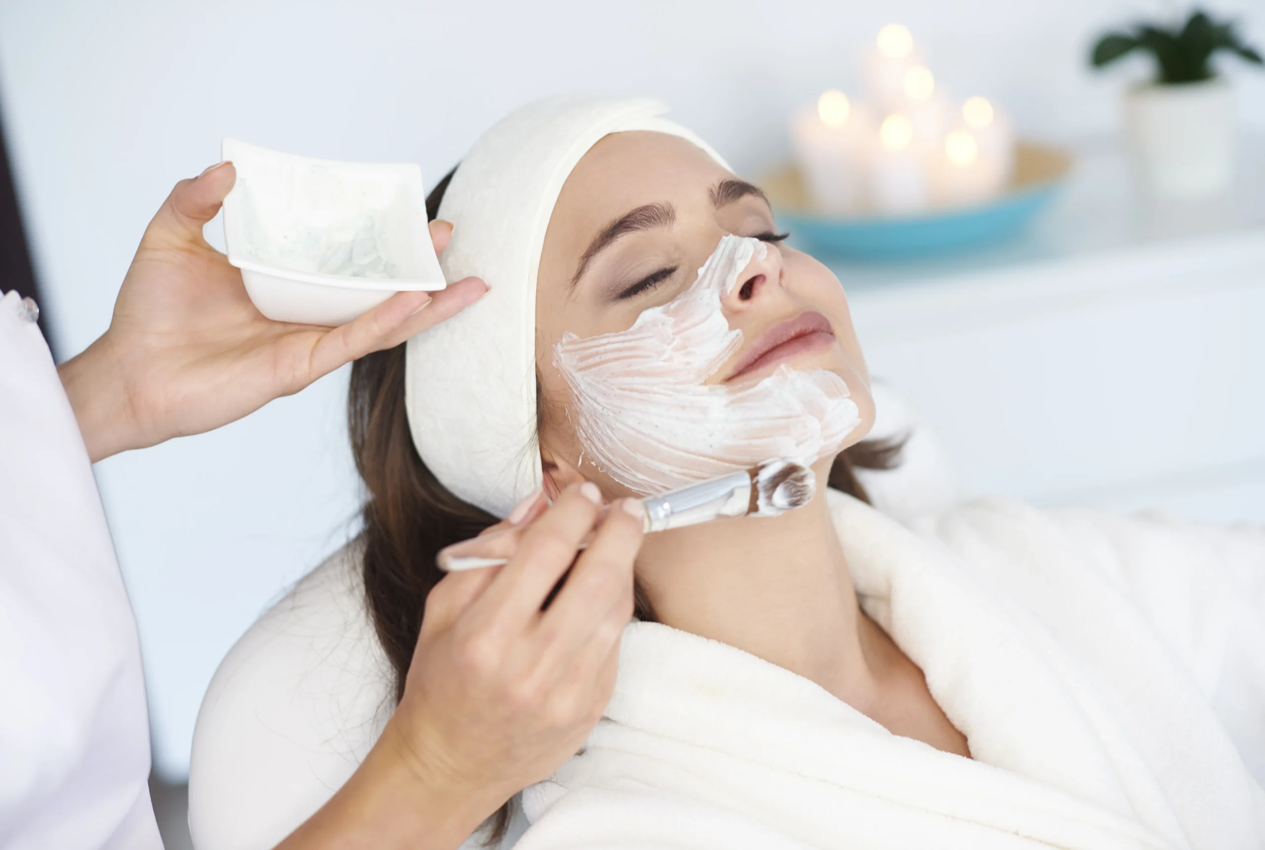 beautiful-woman-getting-beauty-treatment